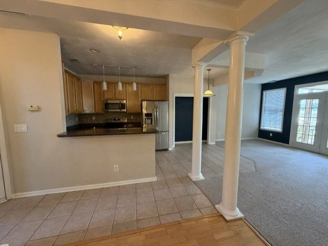 Gallery Photo 15